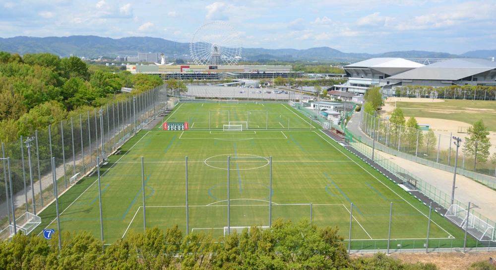 21 02 15 月 11 15 大阪 万博 学生ソサイチ大会 8人制サッカー フットみる